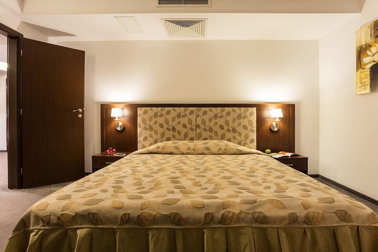 Bedroom 3, Earth & People Hotel & SPA, Stolichna
