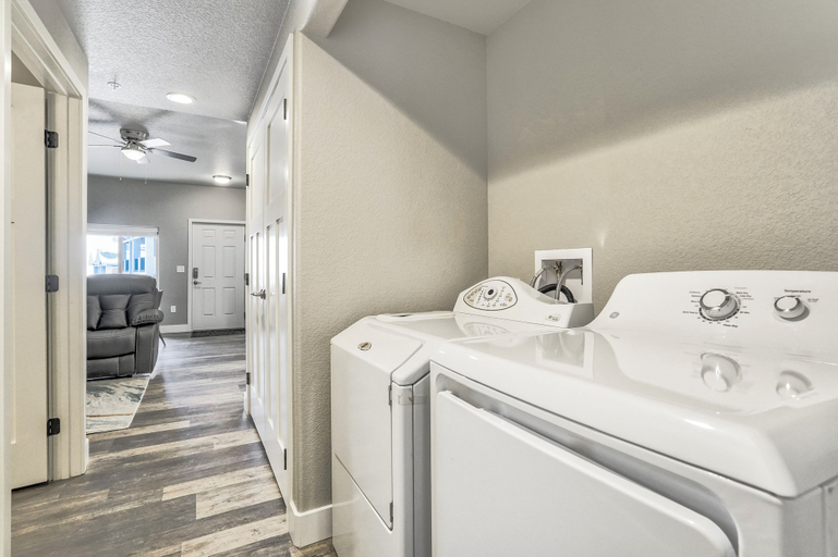 Interior 4, 5370 N Union Unit101, El Paso