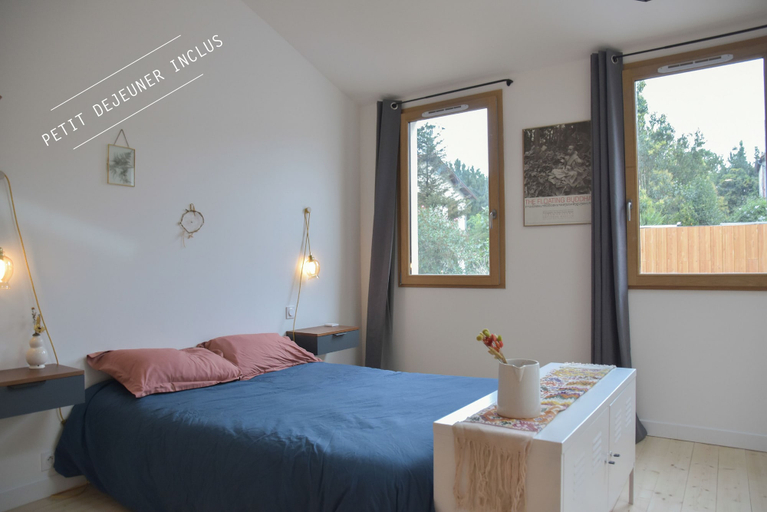 Bedroom 2, Le Bivouac - Toulouse, Haute-Garonne