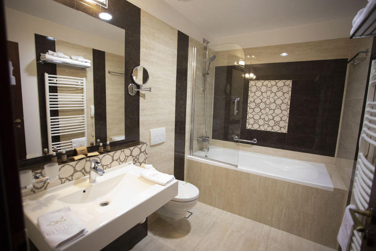 Bathroom 3, L`Art Hotel Carei, Carei