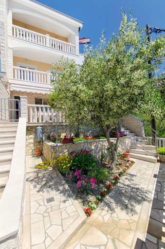 Others 5, Apartments Bogdan, Omiš