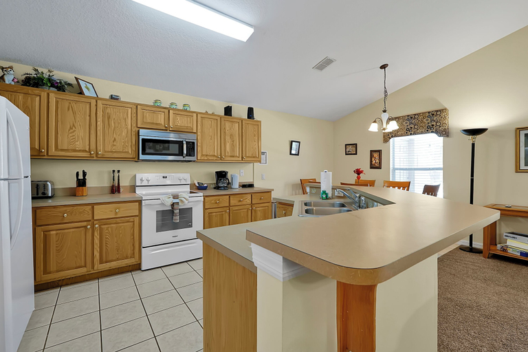 Interior 3, 234 Kildrummy DR. Davenport, 4bed, Polk