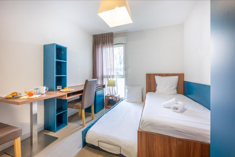 Bedroom 3, Appart'hôtel Odalys City - Orléans Centre, Loiret