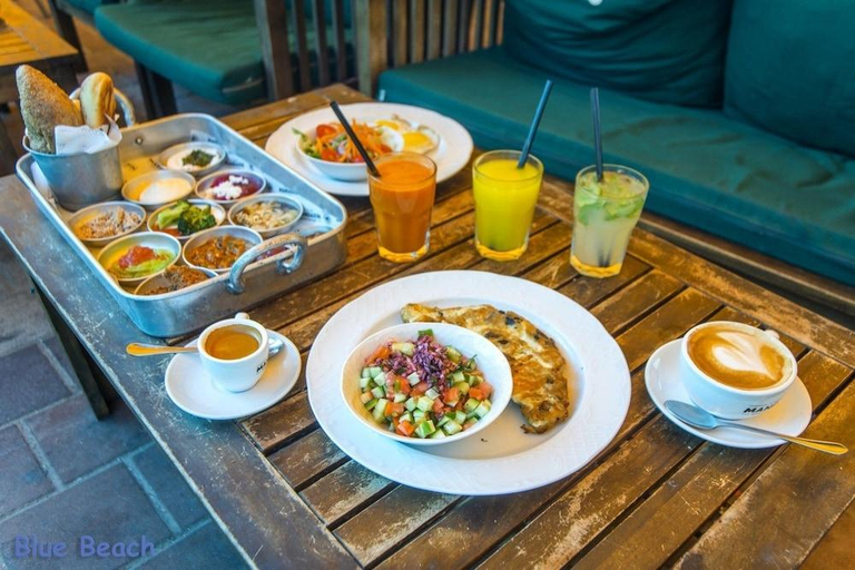 Food & Drinks 5, Blue Beach Apartment