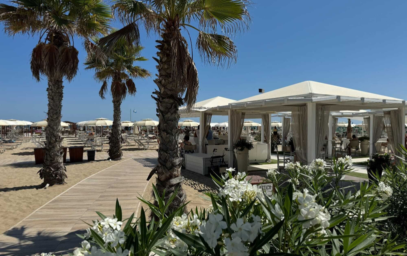 Beach 2, Hotel Mocambo, Rimini