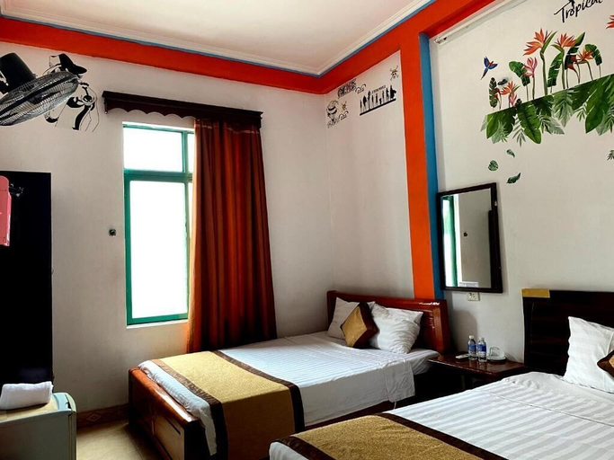 Room 3, Alex Halong Hotel & Hostel, Hạ Long