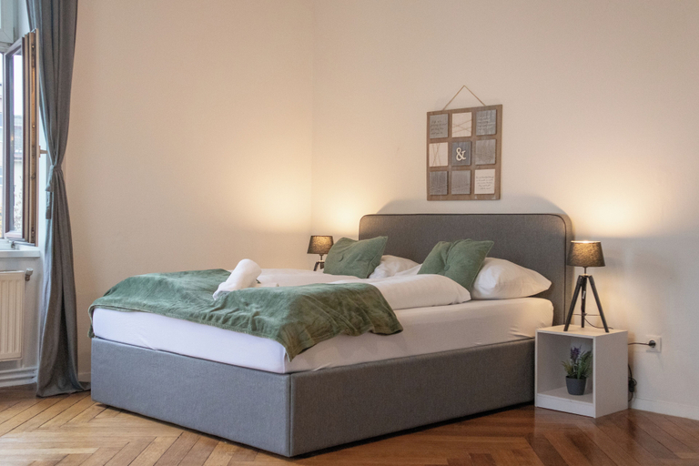 Room 4, Ideal Group Stay 2 Apartments With WiFi, Wien