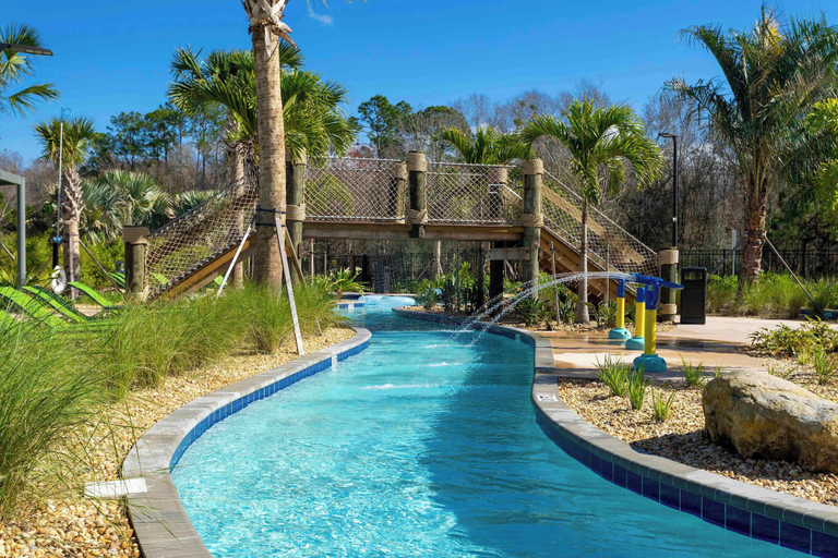 Water park 4, Stunning 4Bd W/ Pool @ Storey Lake 4239, Osceola