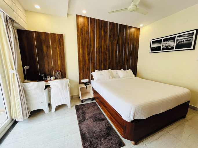 Room 3, CITY GRAND, Puri