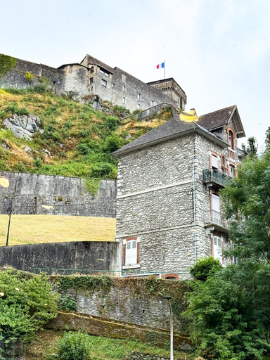 View, La Rose du Chateau, Hautes-Pyrénées