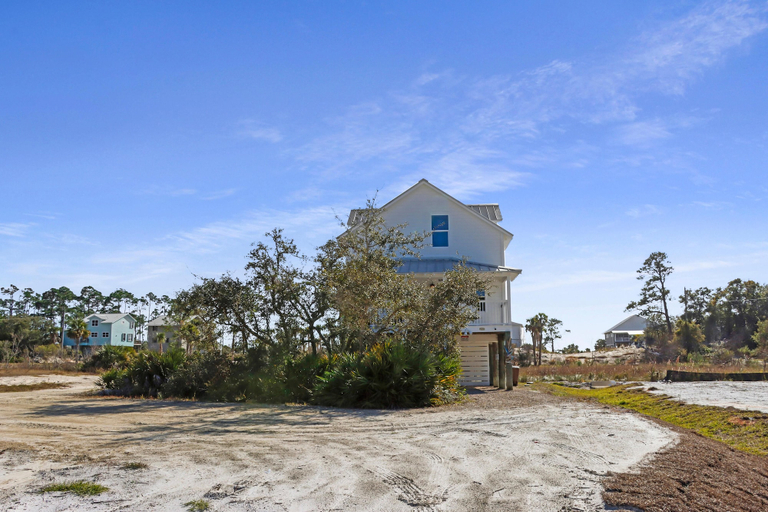 Exterior 5, Indian Shores Cottage, Gulf