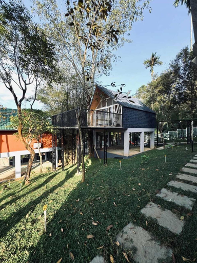 Front of property 4, Hayashi Resort, Wayanad