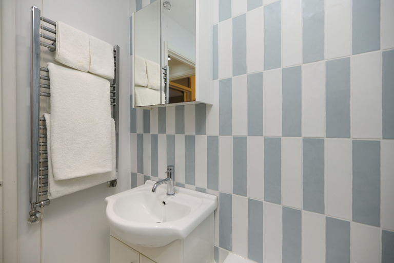 Bathroom 4, Poplar Garden Townhouse, London