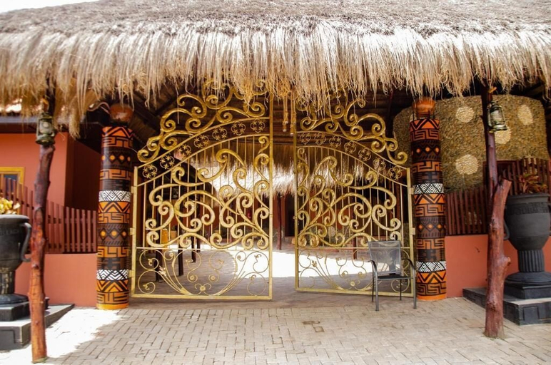 Others 3, ike's Cultural village, Kumasi