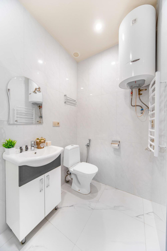 Bathroom 2, Apartments on Buzand Street 97, Yerevan
