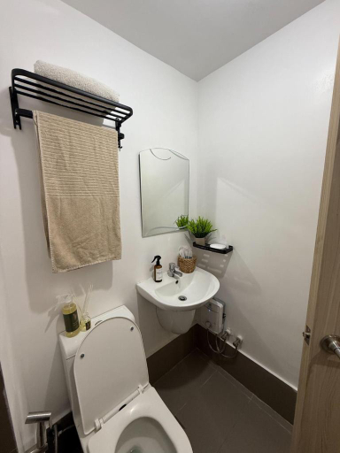 Bathroom, Topspot Staycation @HarbourParkResidences, Mandaluyong
