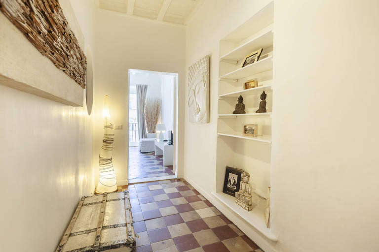 Interior 3, Campo dei Fiori White Flat, Roma
