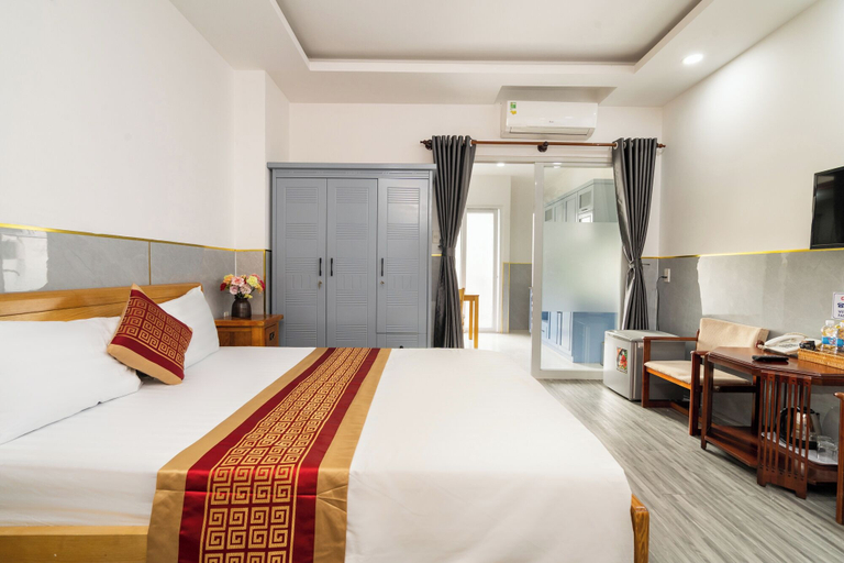Room 5, Helen Airport Hotel, Tân Bình