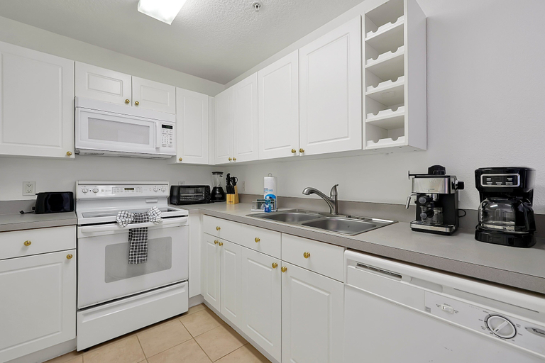 Interior 5, 2728 Club Cortile Circle Unit A 3bed, Osceola