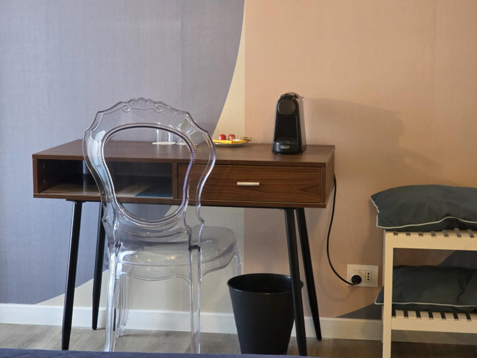 Others 4, Be Your Home - Guest House Seataly, Roma