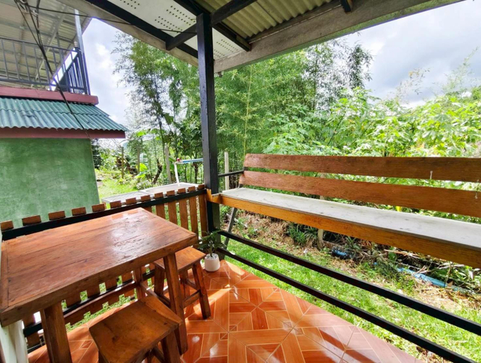 Balcony/terrace, Bansuanariya, Chom Thong
