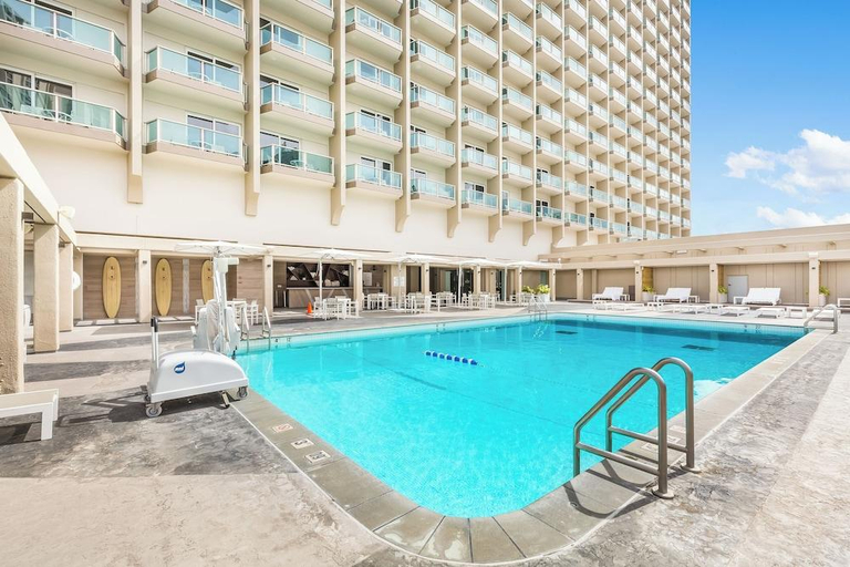 Sport & Beauty 2, Castle at Ala Moana Hotel, Honolulu