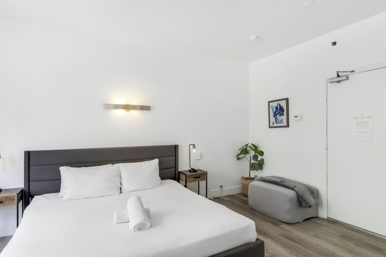 Bedroom 3, St Augustine Hotel By At Mine Hospitality, Miami-Dade