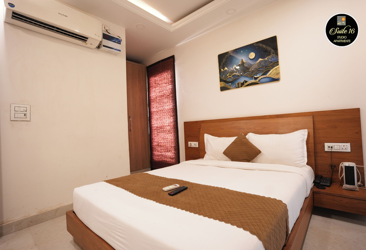 Room 3, Suite 16 Studio Apartment, Gurgaon