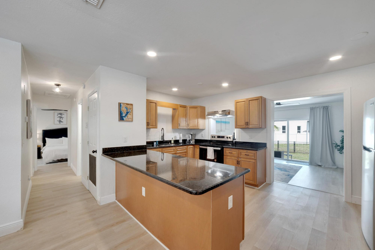 Interior 4, 2529 N Habana Place, Hillsborough