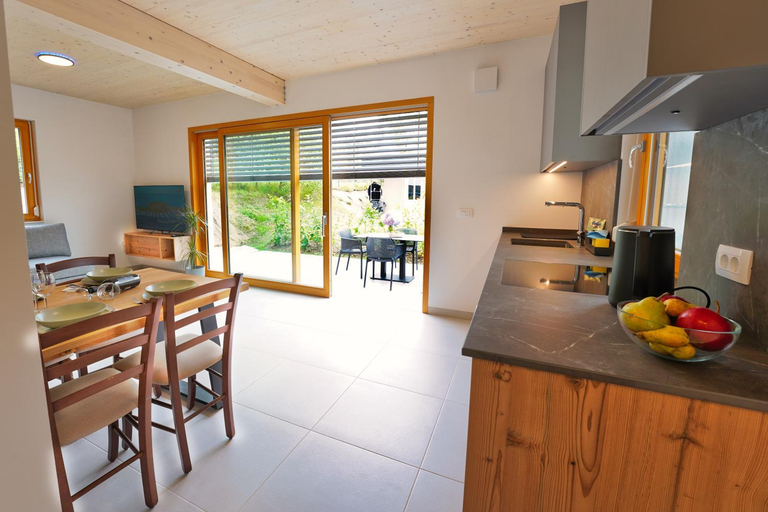 Others 5, House Elipsa, Bovec