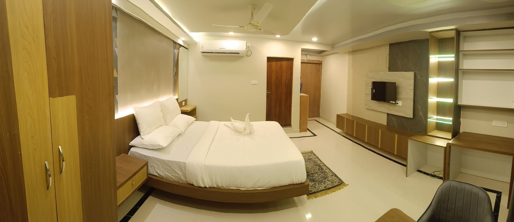 Room 3, Hotel High Rise, Kolkata