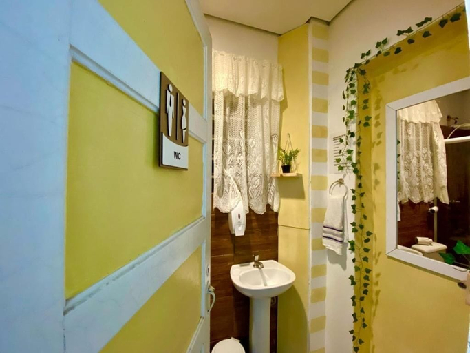 Bathroom 3, Kambô Guest House, São Paulo