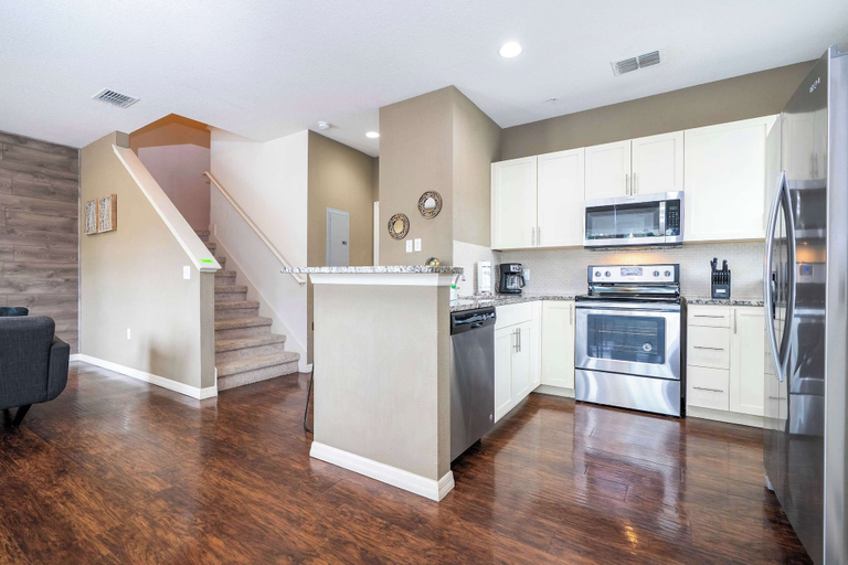 Private kitchen 4, Spacious 4Bd Disney W Resort Access At Lucaya 3210, Osceola