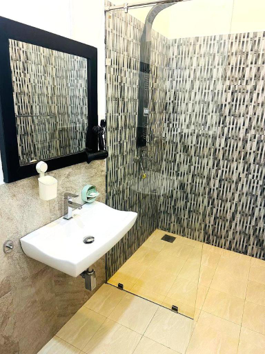 Bathroom, L&D Stay Inn, Hikkaduwa
