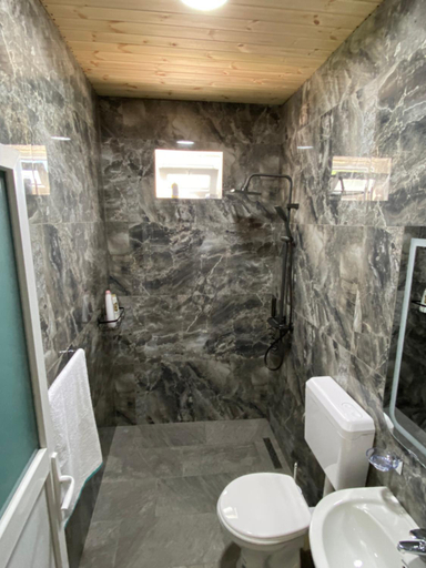 Bathroom 5, Villa KRONI, Shkodrës