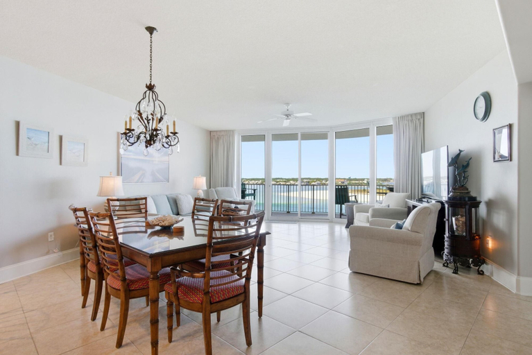 Living area 4, Caribe B603, Escambia