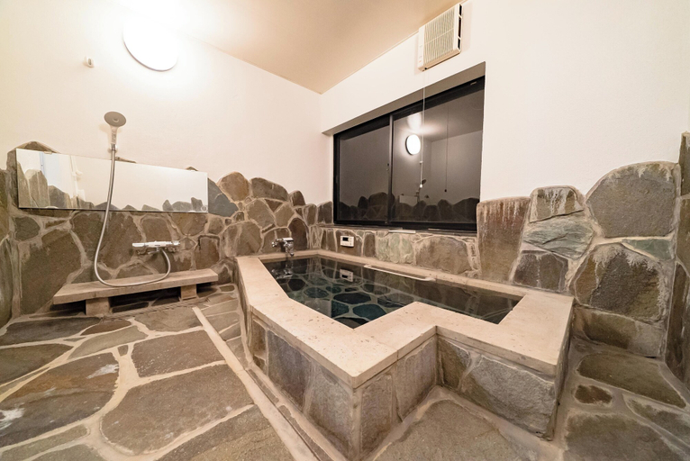 Bathroom 4, mountain loge style villa Kiccyo, Ukiha