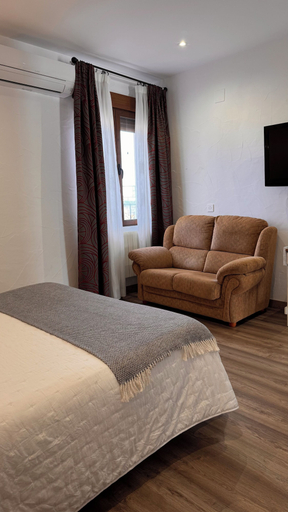 Room 4, DOLLY BABY, Cuenca