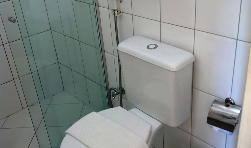 Bathroom 4, Via Mar Praia Hotel, Aracaju