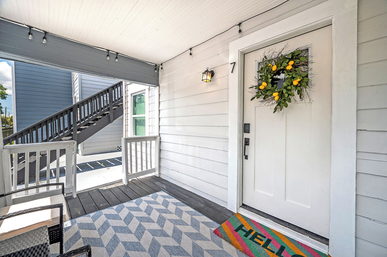 Interior 5, 2501 W North B St, Unit 7, Hillsborough
