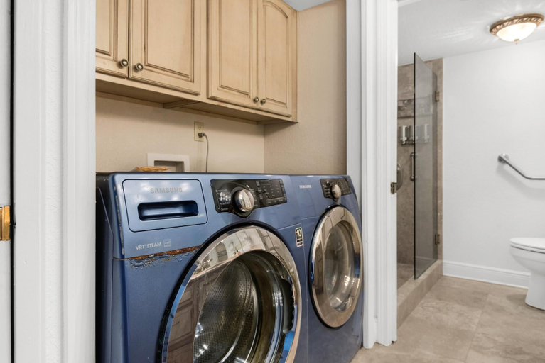 Interior 3, Buena Vida 23, Escambia