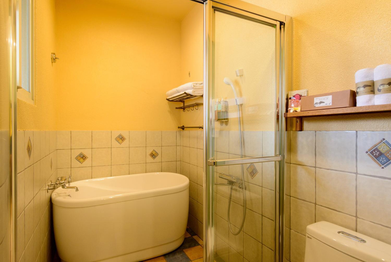 Bathroom 3, Ming Shui Lu Homestay, Yilan