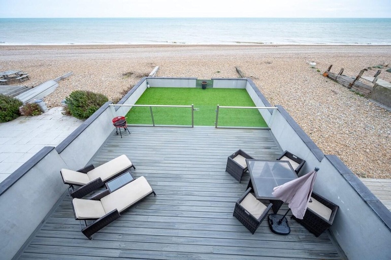 Others 5, Beach View Breeze, East Sussex