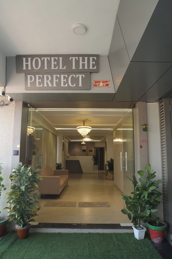 Lobby 4, HOTEL THE PERFECT, Ahmadabad