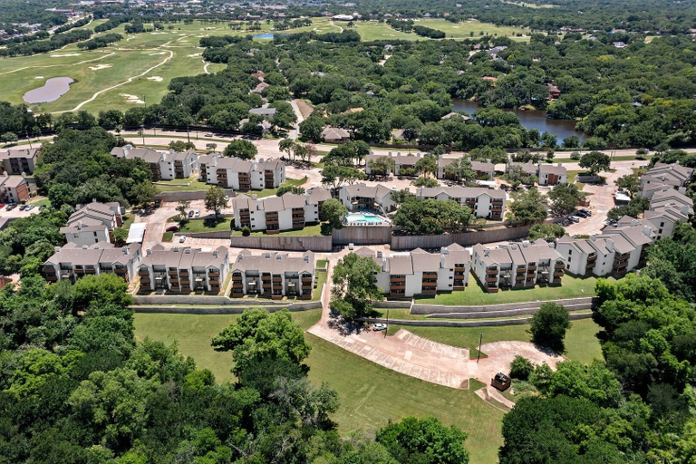 Aerial view, Landing Apartments Near AT&T Stadium & Six Flags, Arlington
