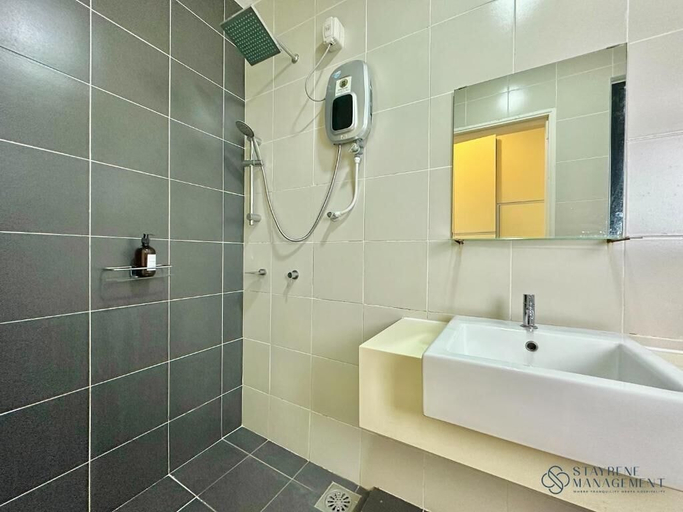 Bathroom 2, Meridian Medini Legoland by Stayrene, Johor Bahru