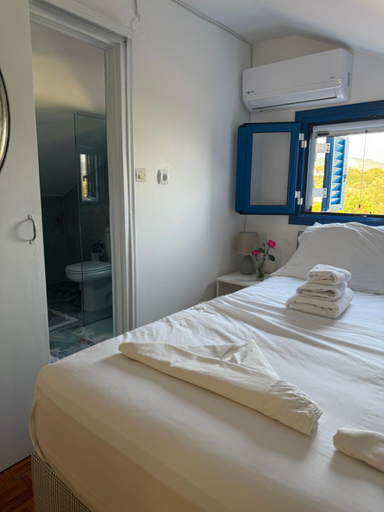 Others 4, Jenny Apartments, North Aegean