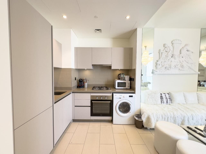 Interior 4, Manzil - 1BR in Sobha with Skyline Views, Dubai