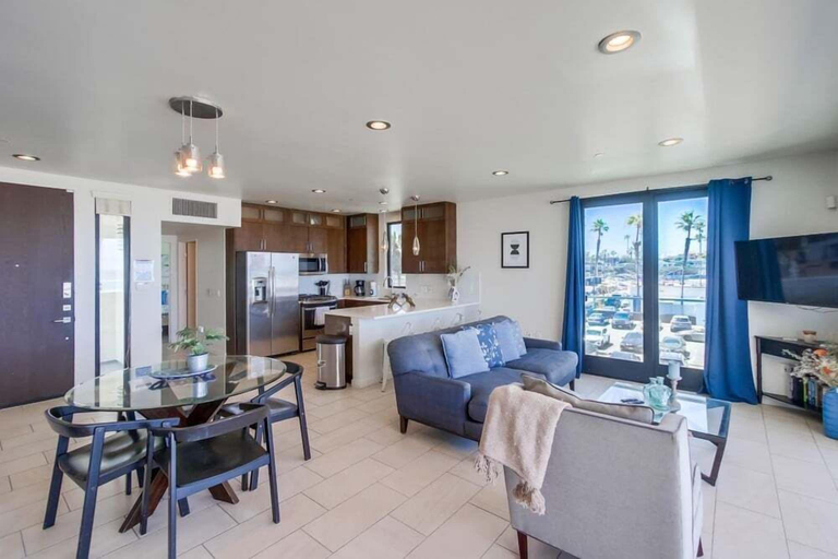 Living area 5, Ocean Park Combo 9 & 10, San Diego