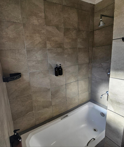 Bathroom 3, ZUCH Accommodation at Pafuri Self Catering, Capricorn